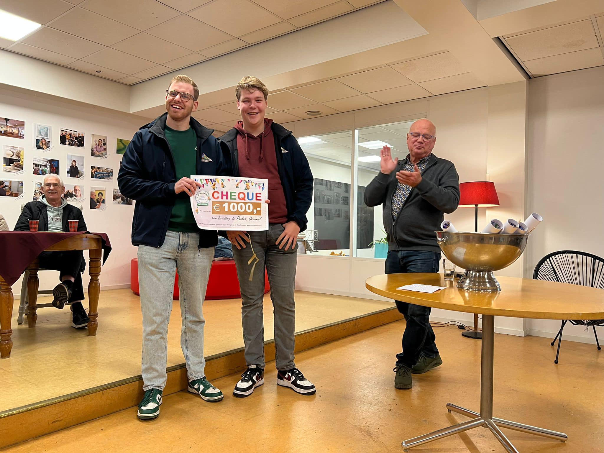 € 1000.- van kringloopwinkel Spullewaard Zaltbommel